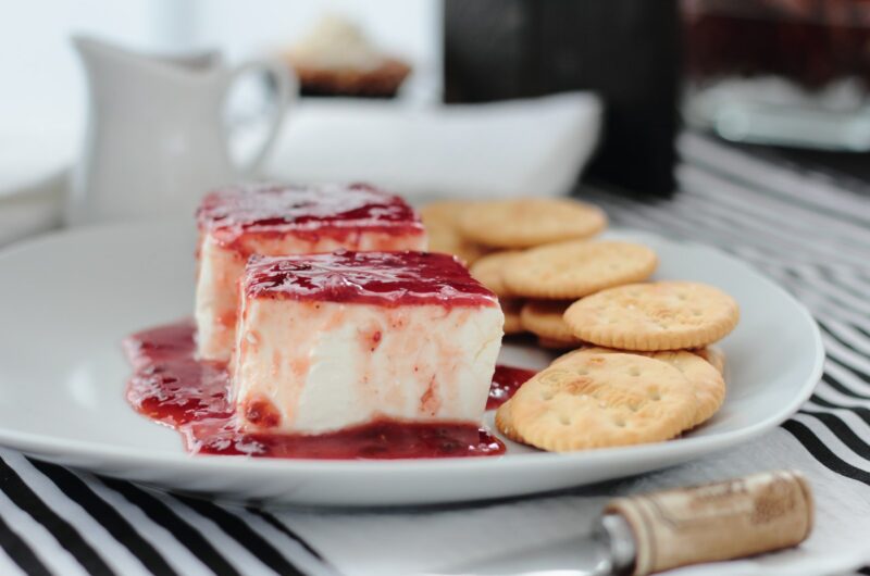 10 Tasty Cheesecake Dip Recipes